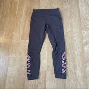 Fabletics Powerhold 7/8 Leggings